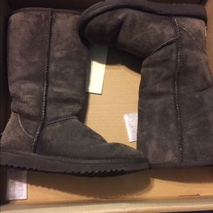 Ugh tall boots - women’s- size 5- chocolate brown